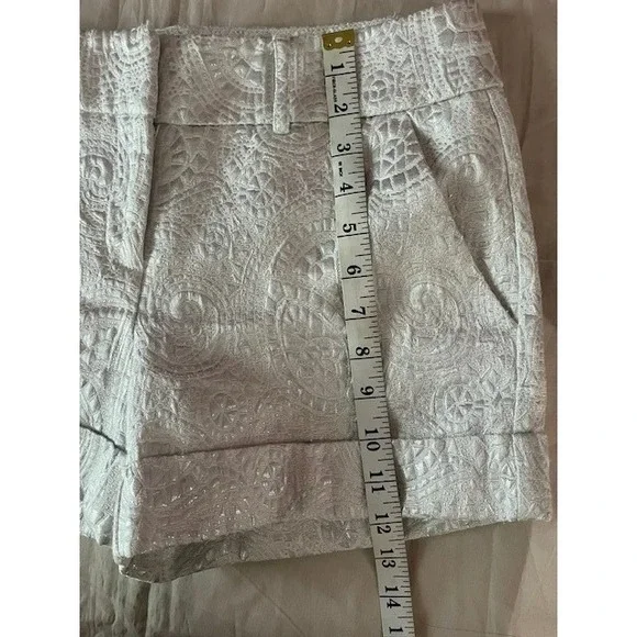New York & Company Metallic Shorts Women's Size 4 White Silver Dressy Pockets - Picture 6 of 16